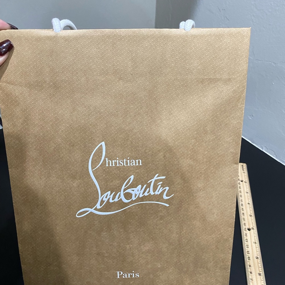 Christian Louboutin shoe box sac